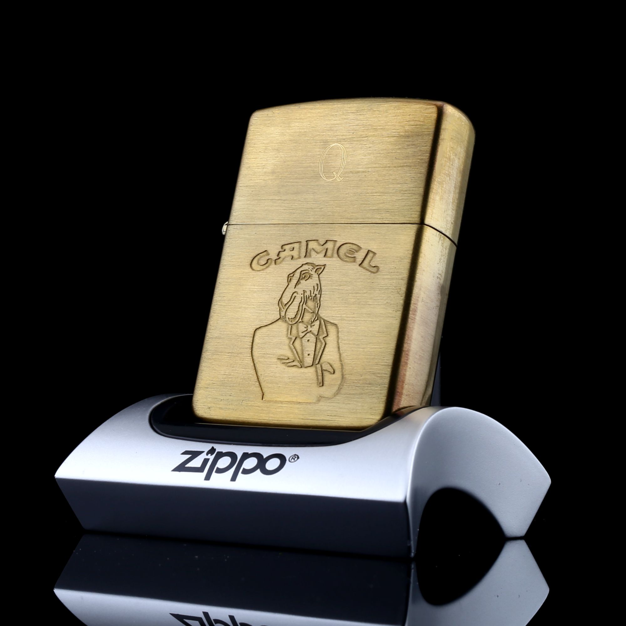 Zippo-la-ma-dong-nguyen-khoi-sloid-brass-Camel-chu-nien-1932-1991-sieu-hiem-gia-tri-cao
