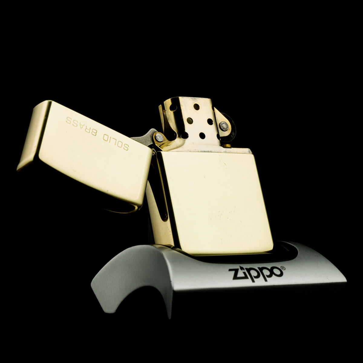 hop-quet-zippo-chu-nien-dong-nguyen-khoi-1932-1992-day-loi