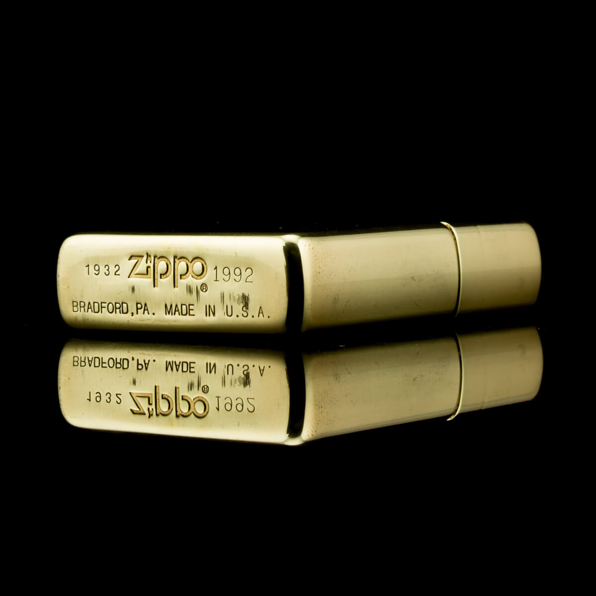 hop-quet-zippo-chu-nien-dong-nguyen-khoi-1932-1992-day-loi-mau-vang