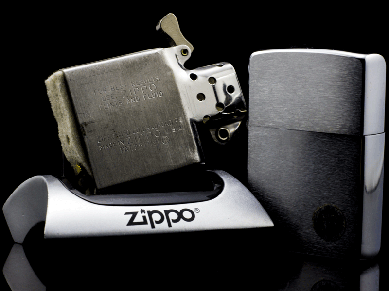 zippo-co-brushed-chrome-2-cham-1963-hang-chinh-hang-usa-sang-trong-qui-phai