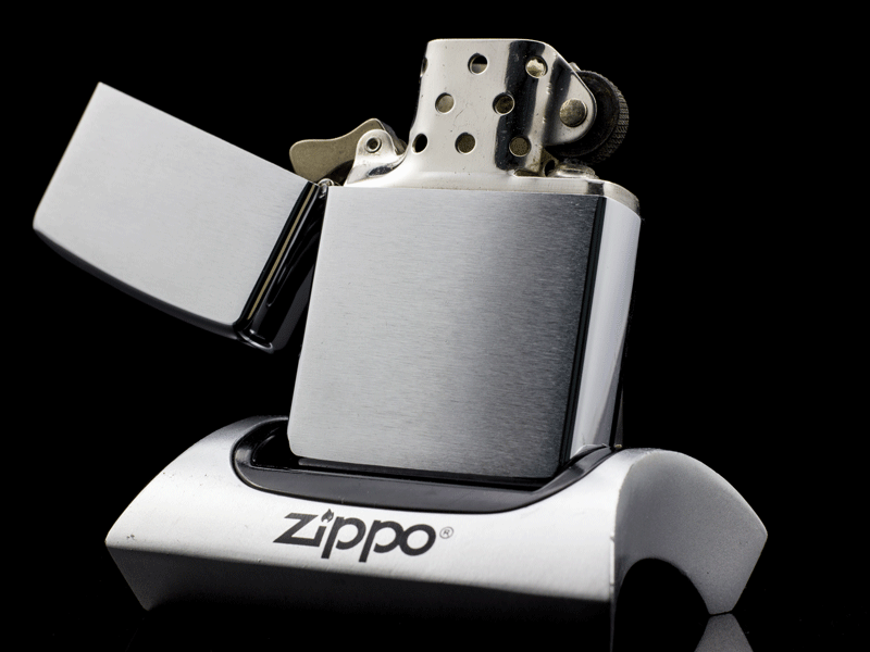 Zippo-Co-Brushed-Chrome-1-Gach-Thang-1973-chinh-hang-usa-my-co-qui-hiem