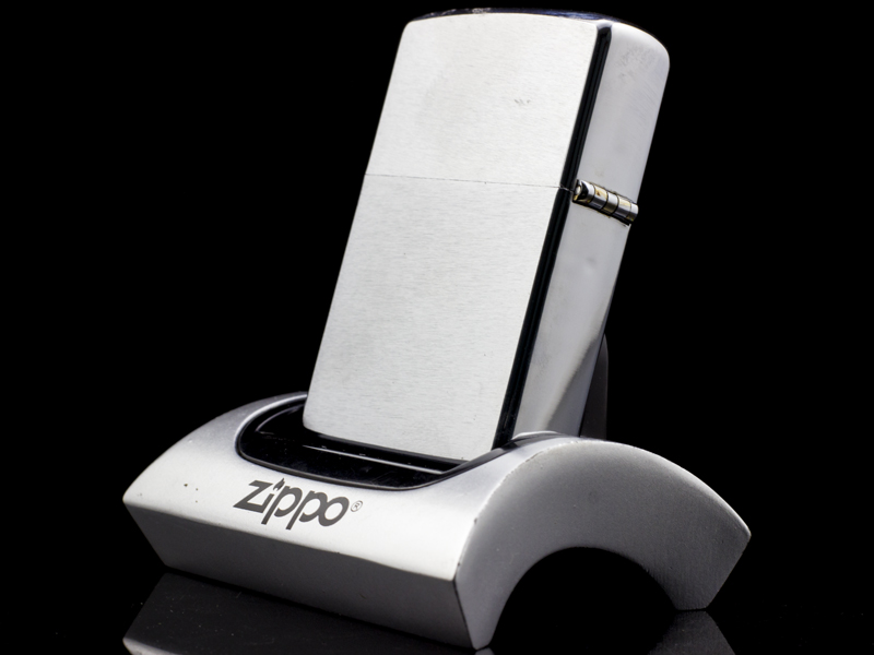 zippo-co-brushed-chrome-6-gach-1976-dep