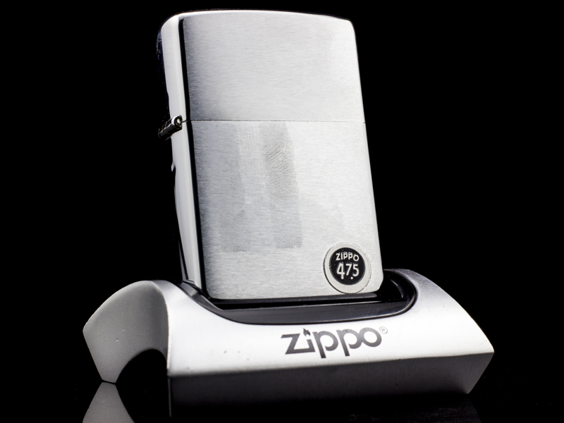 zippo-co-brushed-chrome-6-gach-1976-qui