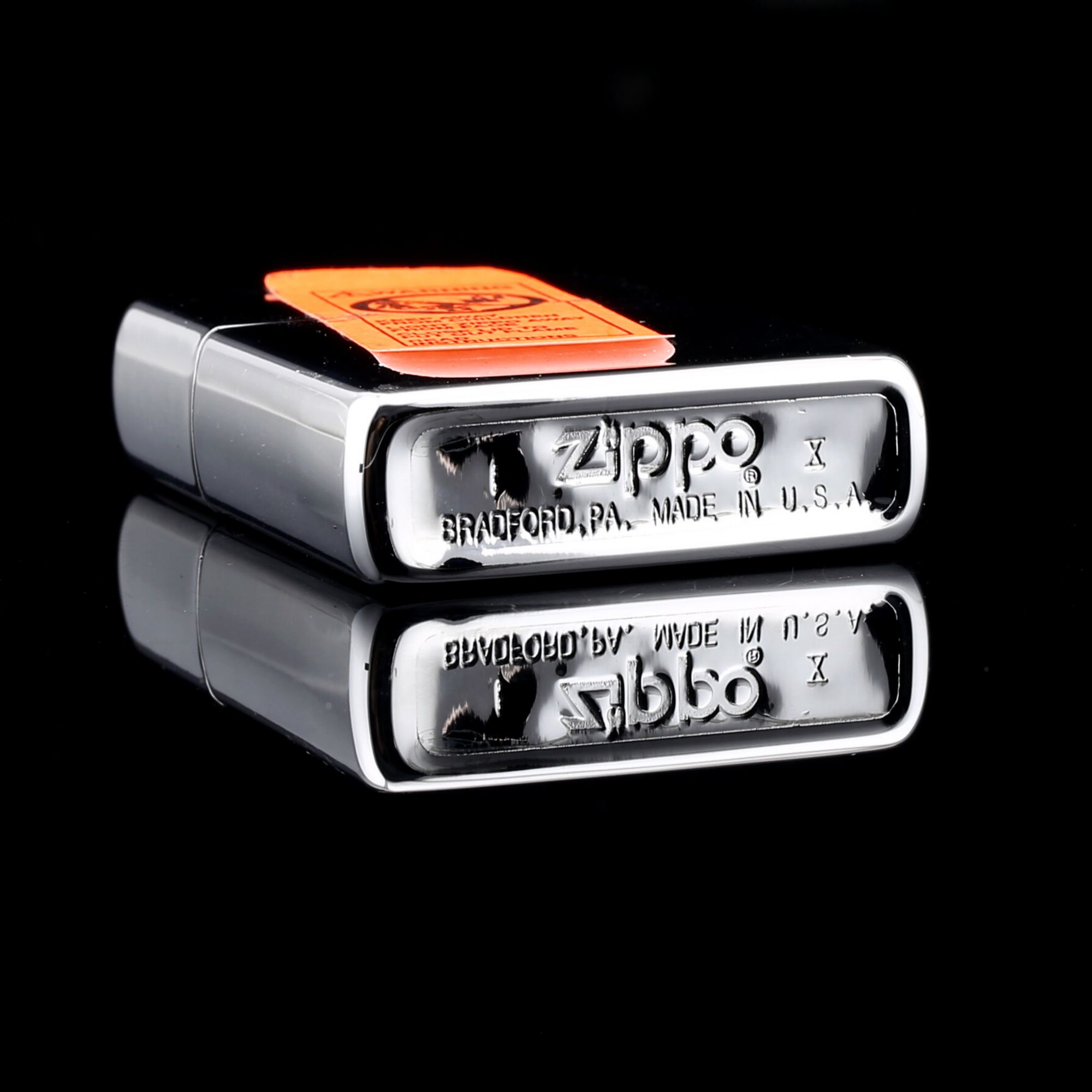 Zippo-La-Ma-Lac-Da-Camel-1994-zippo-la-ma-co-xua-quy-hiem-mua-zippo-co-o-dau