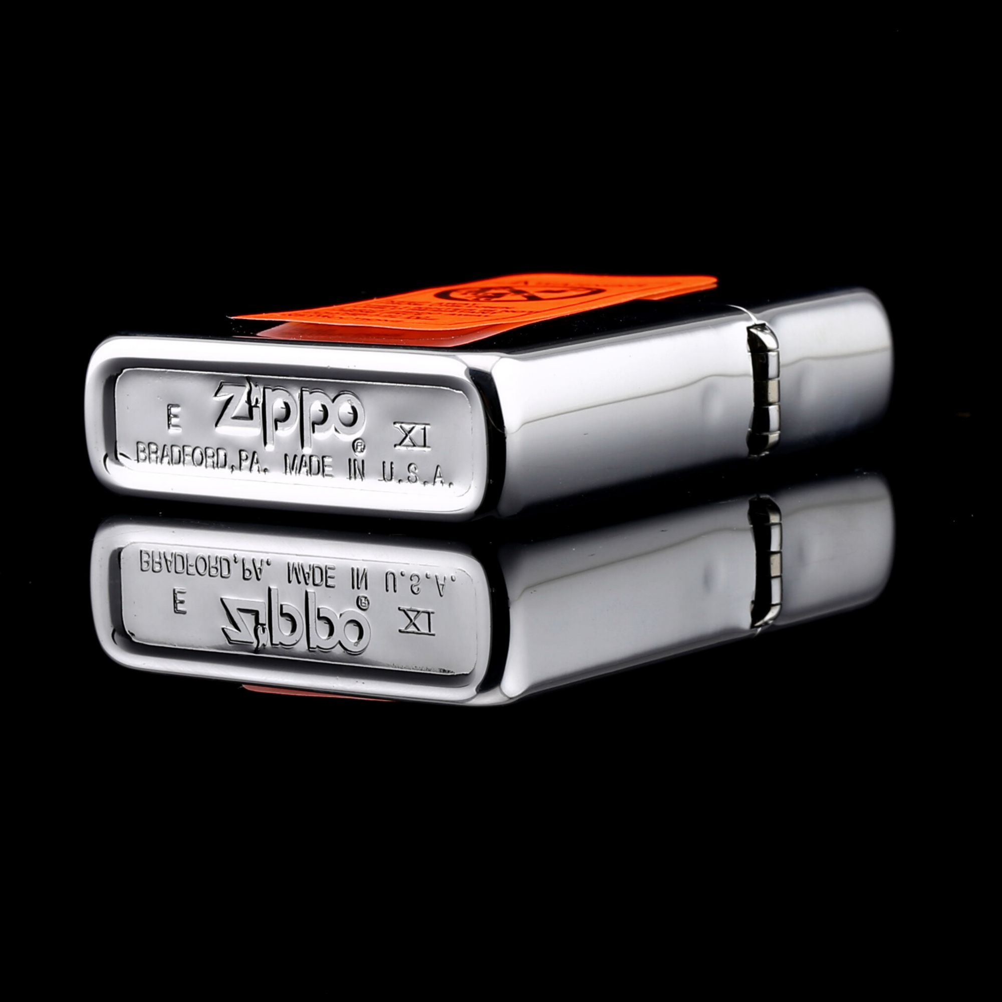 Zippo-co-la-ma-khac-logo-zippo-sieu-hiem-gia-tri-suu-tam-cao-co-dien-do-gian-qua-tang-dac-biet