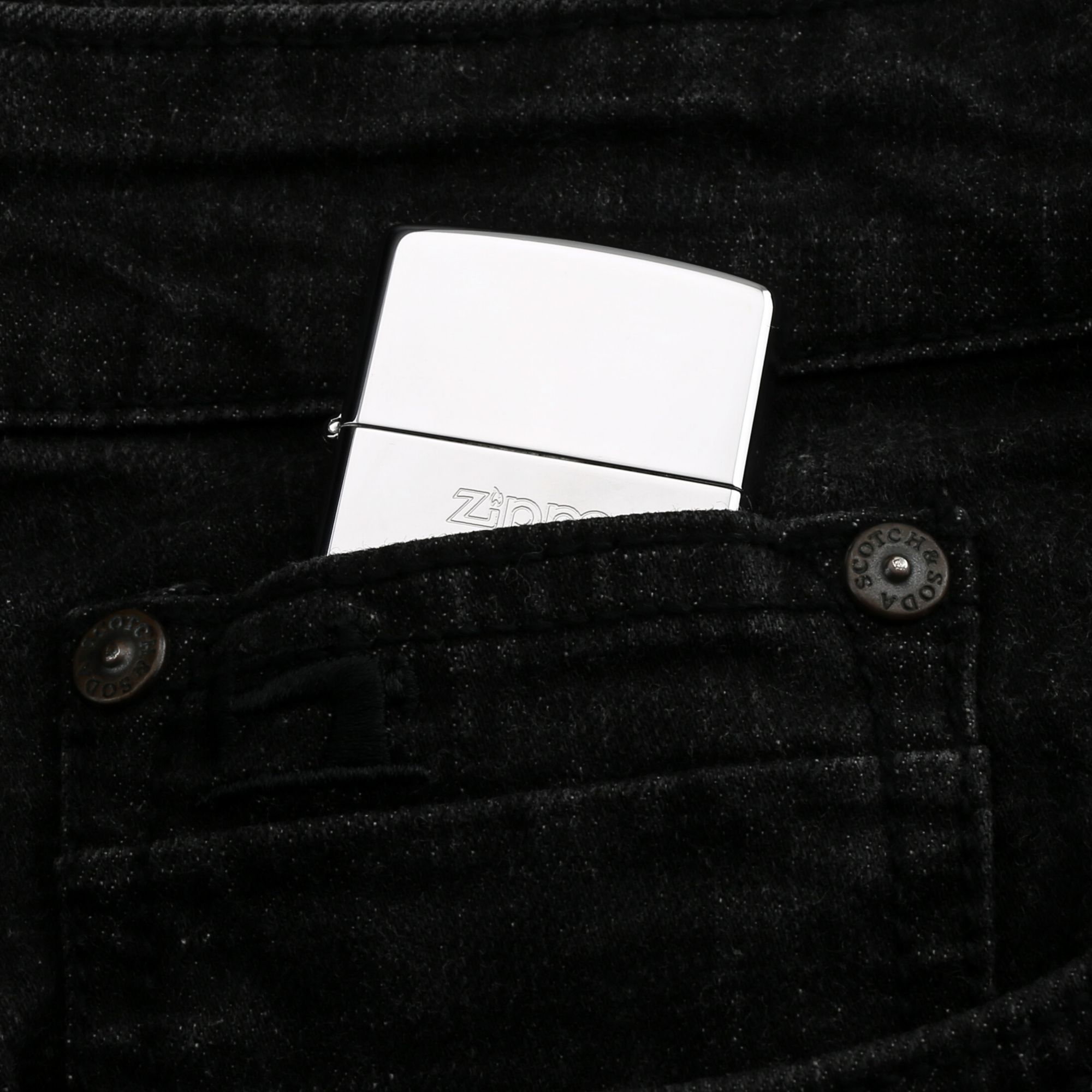 Zippo-co-la-ma-khac-logo-zippo-sieu-hiem-gia-tri-suu-tam-cao-co-dien-do-gian-phu-kien-dan-ong