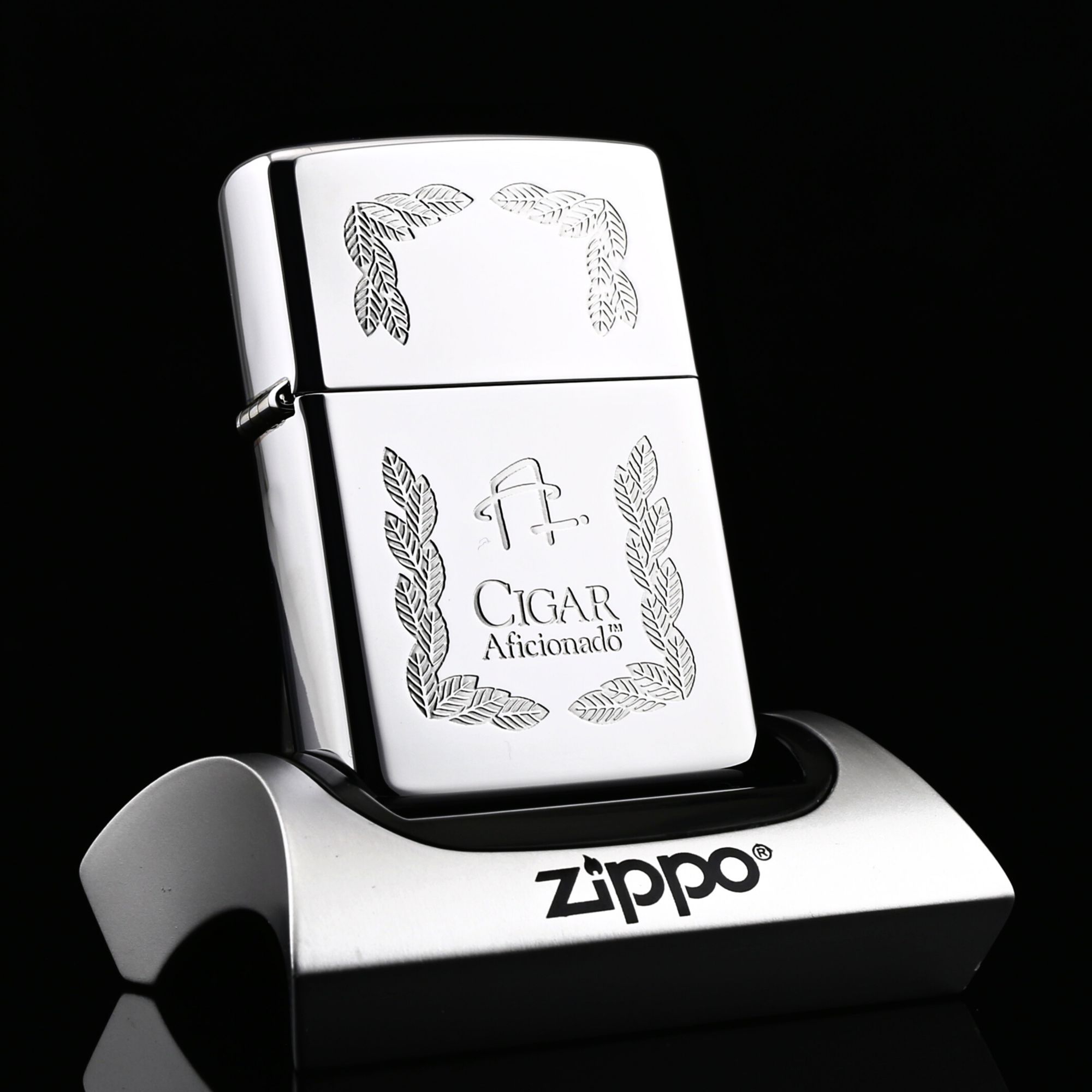 Zippo-CIGAR-AFICIONADO-XV-1999-zippo-la-ma-sieu-quy-hiem-qua-tang-cho-viet-kieu-ve-nuoc-tang-nguoi-than