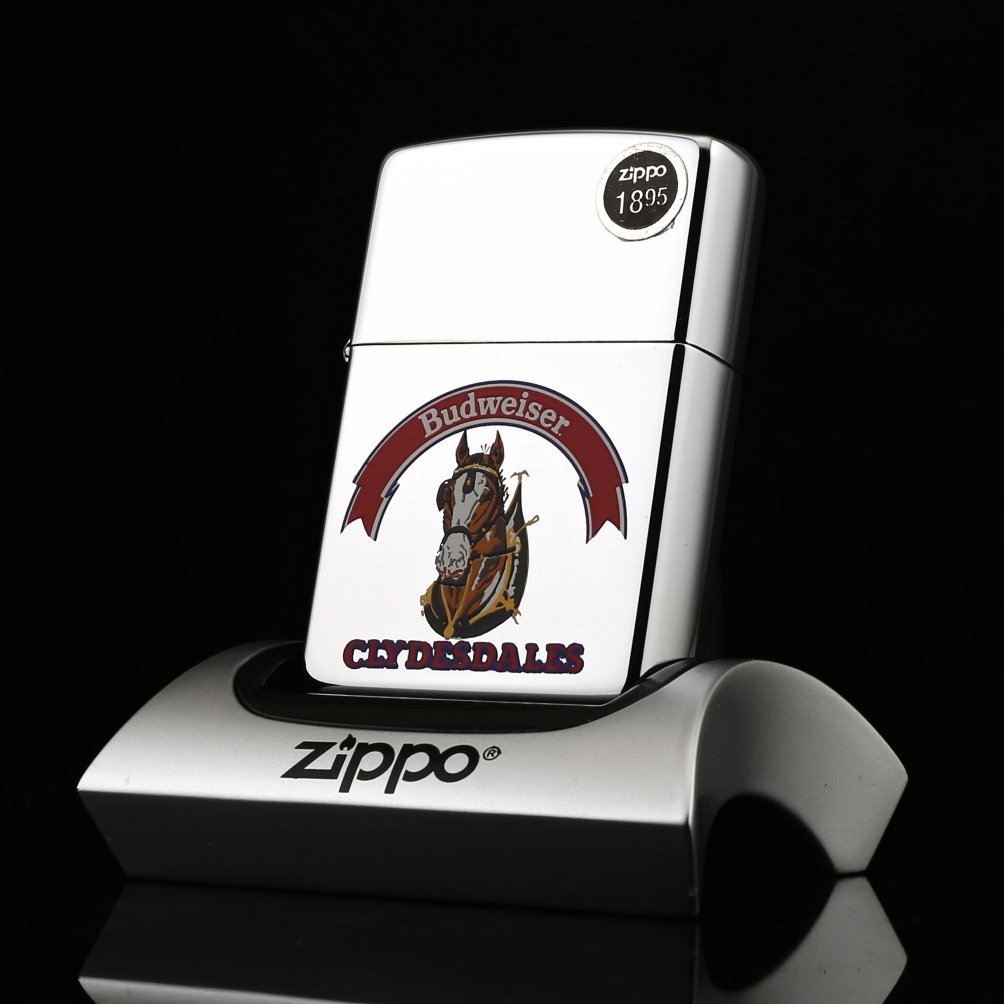 Zippo-hang-bia-BUDEWISER-CLYDESDALES-1995-XI-la-ma-co-dien-in-hinh-ngua