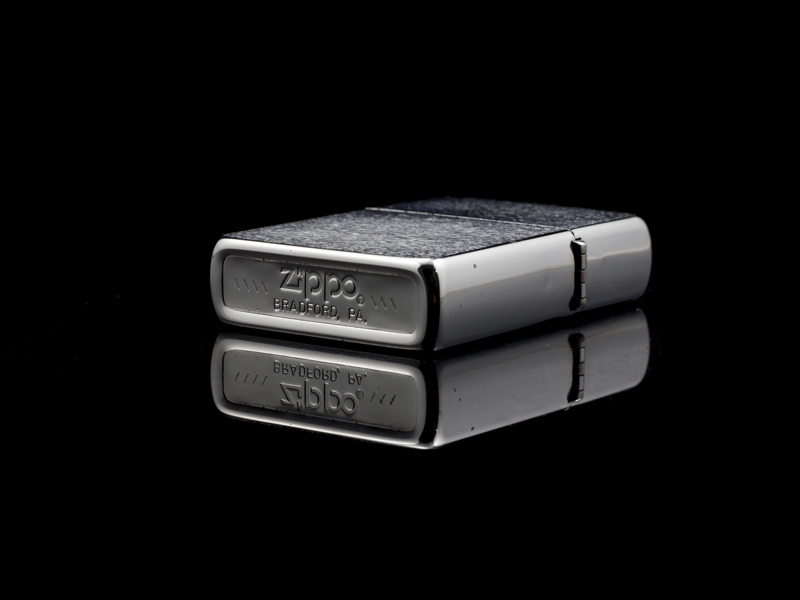 Zippo-co-7-gach-brushed-chrome-1983