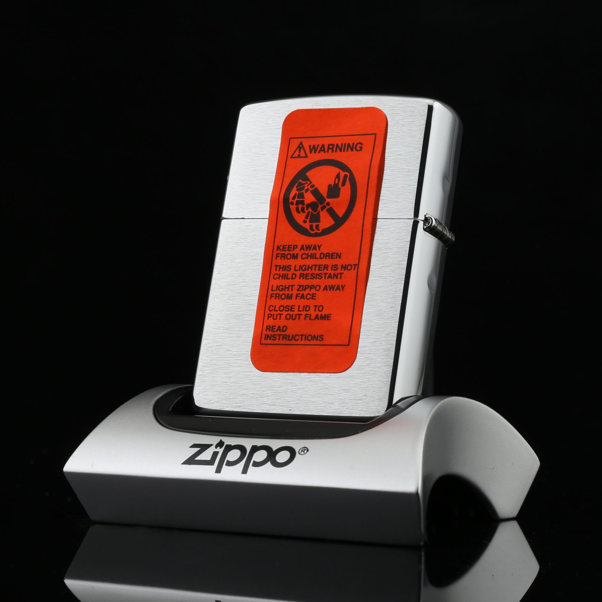 Zippo-US-ARMY-VICOTRY-XIII-1997-zippo-co-la-ma-chien-tranh-chinh-hang-my-100%-doc-quyen