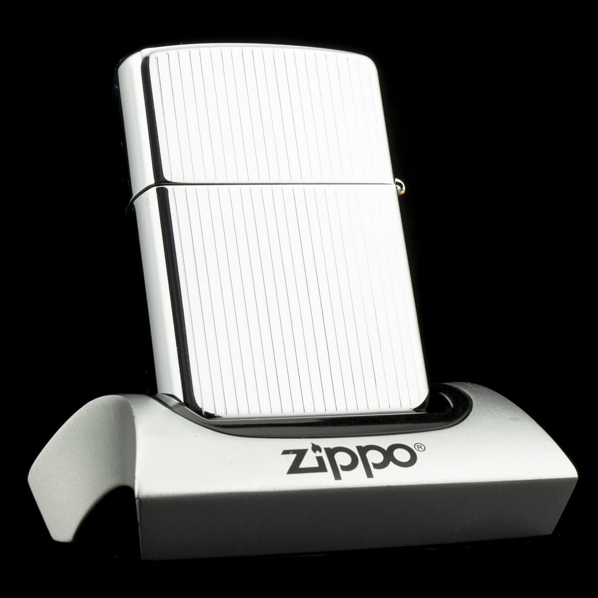 hop-quet-zippo-engine-tuned-1990-vi-soc-bong