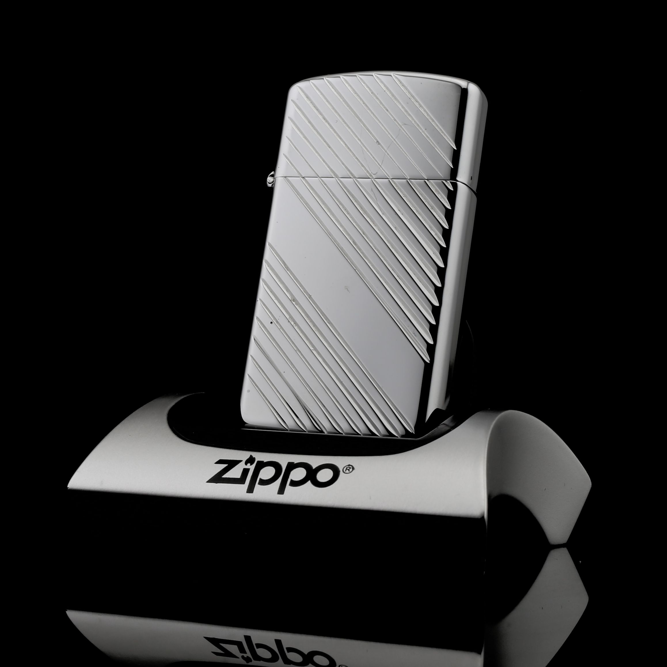 Zippo_Gach_Cheo Elegant_Slim_1986_hang-chinh-hang-usa-uy-quyen-zippo-my-cua-hang-uy-tin
