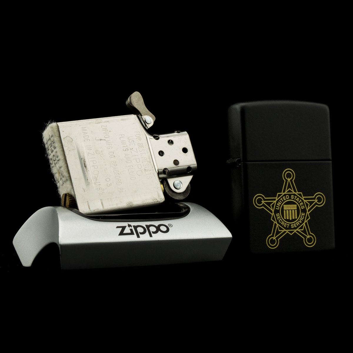 hot-quet-zippo-united-states-secret-service-2003-huy-hieu-mat-vu-hoa-ky