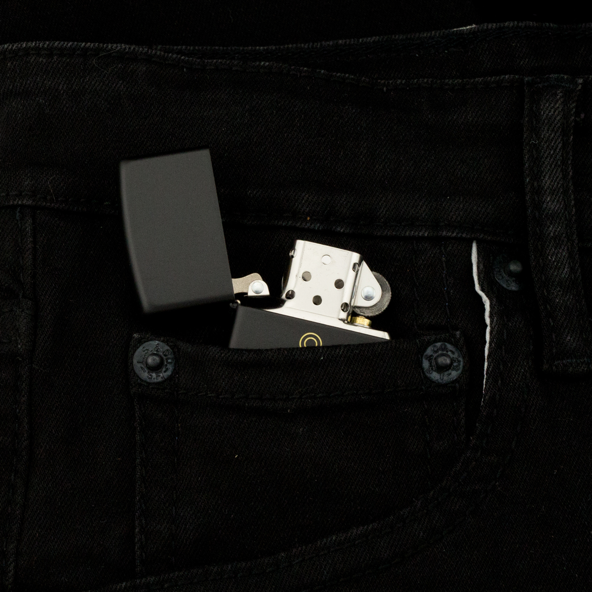 bat-lua-zippo-united-states-secret-service-2003-huy-hieu-mat-vu-hoa-ky-qua-tang-bo-vo