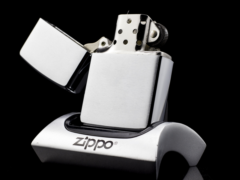 zippo-co-brushed-chrome-8-gach-1966-hang-chinh-hang-usa-my-hoa-ky-doc-dao-y-nghia-qua-tang