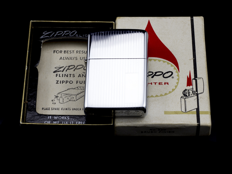 zippo-co-engime-turn-8-gach-1974-y-nghia