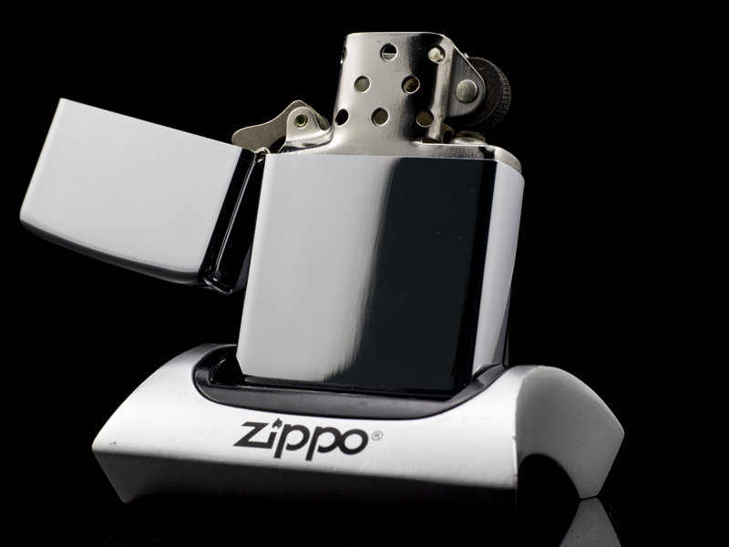 zippo-co-high-polish-chrome-8-gach-1974-y-nghia