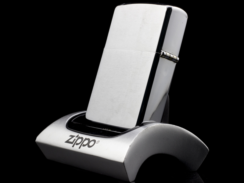 zippo-co-brushed-chrome-2-gach-1980-la