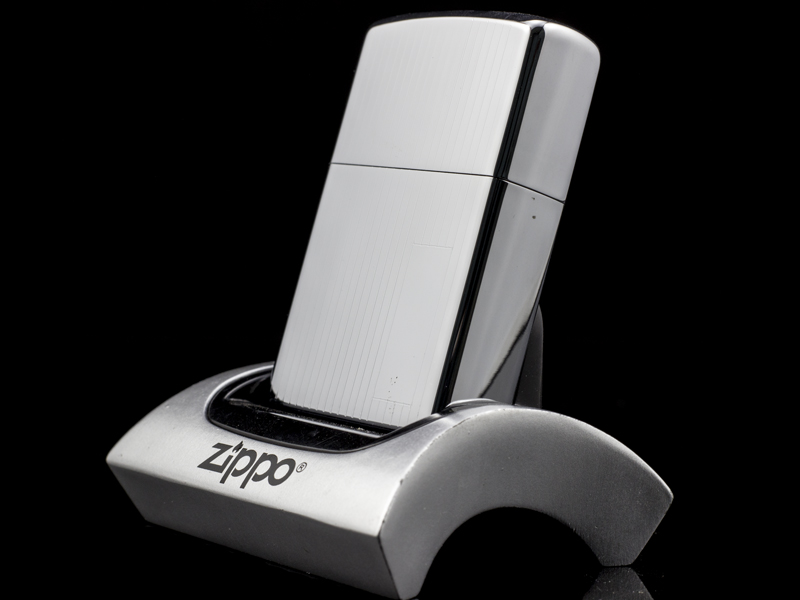 zippo-co-engine-turn-1977-5-gach-dep