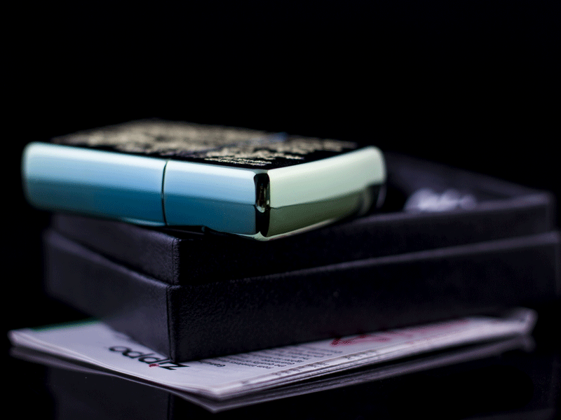 Zippo Khắc Hai Mặt Mai Cúc Tùng Lan xách tay