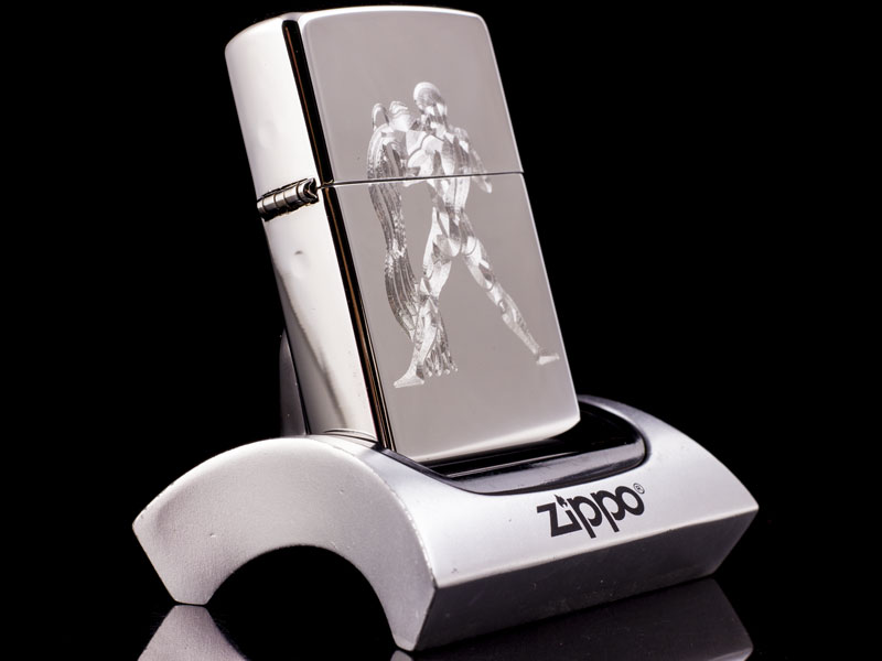 Zippo Khắc 12 Cung Hoàng Đạo Bảo Bình - Aquarius