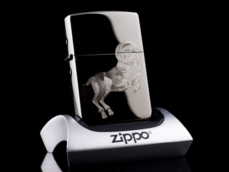 Zippo Khắc Ất Mùi cao cấp