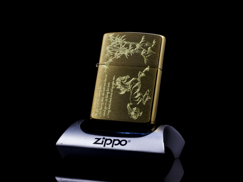 Zippo Khắc Mã Đáo Thành Công quà tặng cho người thân