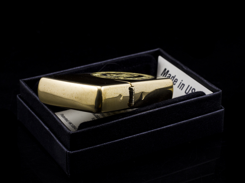 zippo-khac-cao-cap-clb-hoa-tiet-chelsea-haang-chinh-hang