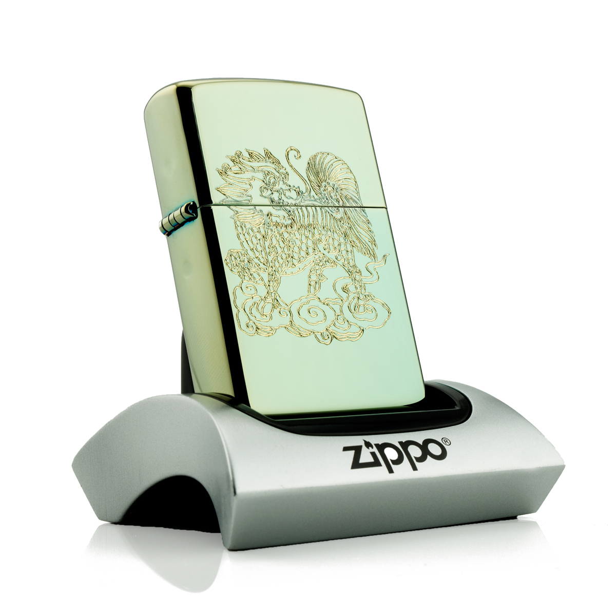 zippo-khac-ngoc-ky-lan-1