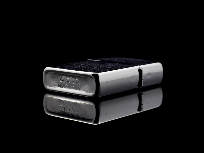 Zippo-la-ma-Brushed-Chrome-III-1987-bat-lua