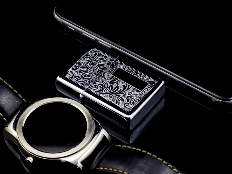 Zippo-la-ma-Venatian-V-1989-co-chinh-hang