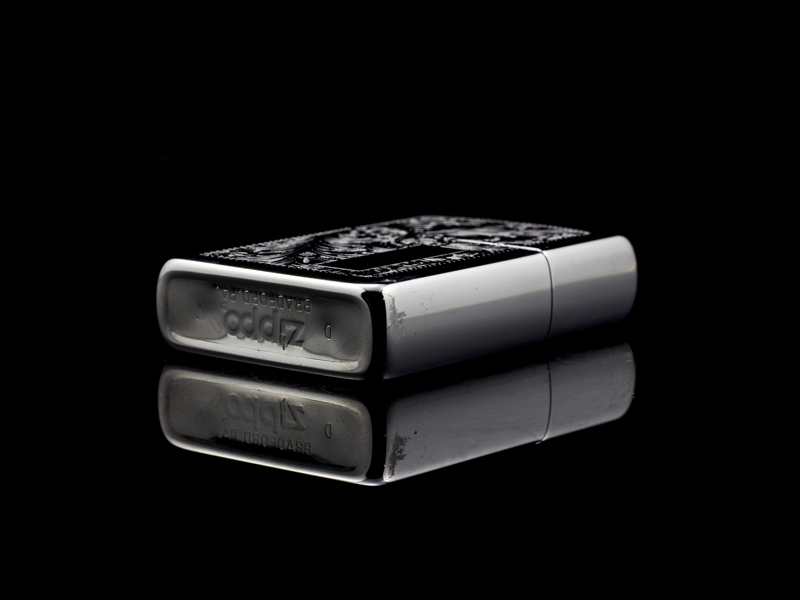 Zippo-la-ma-Venatian-V-1989-co-xach-tay