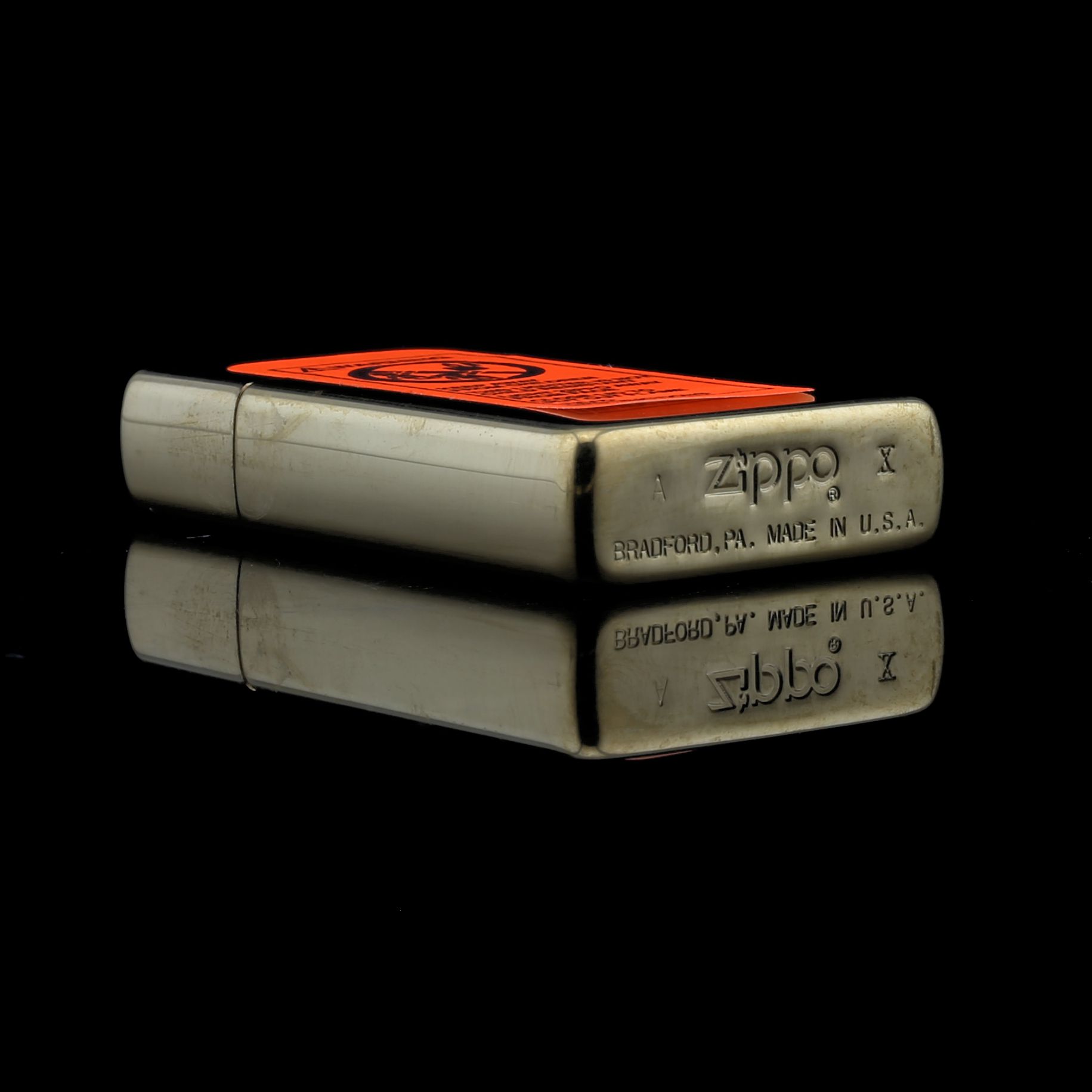 Zippo_La_Ma_Slim_Solid_Brass_A_X_1994-dep-doc-la-qua-tang-y-nghia-cho-nguoi-than