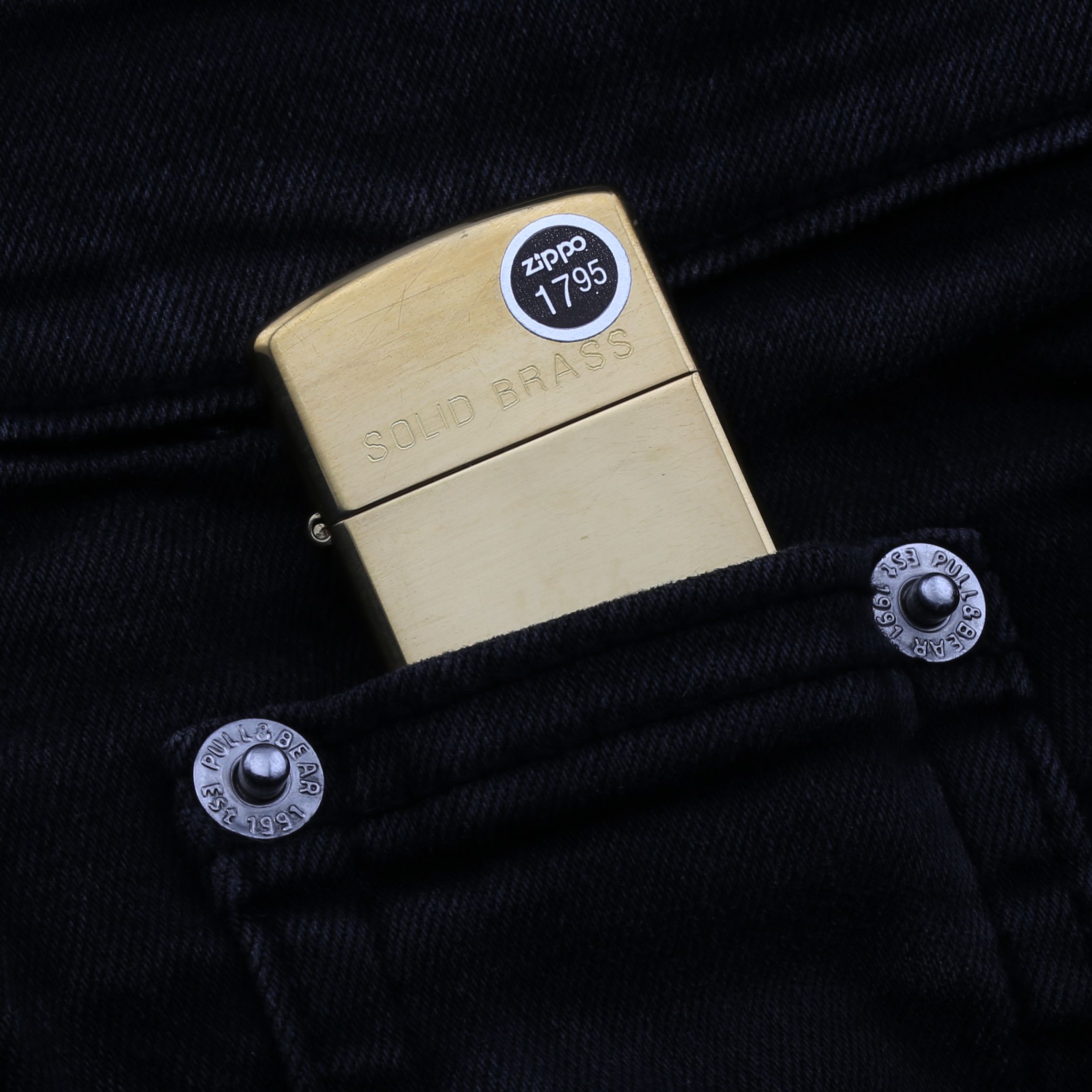 Zippo_La_Ma_Slim_Solid_Brass_A_X_1994-dep-doc-la-zippo-chien-tranh