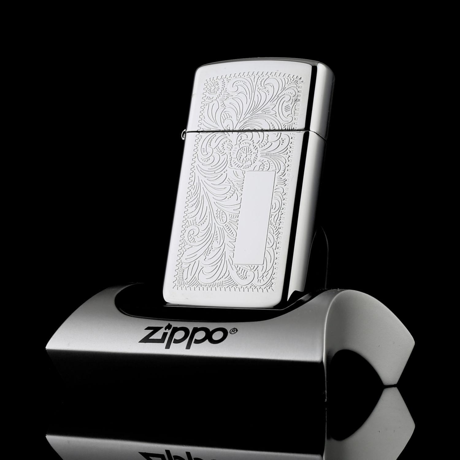 Zippo-la-ma-Slim-Venetian-B-2002-nho-gon-tinh-te-sang-trong