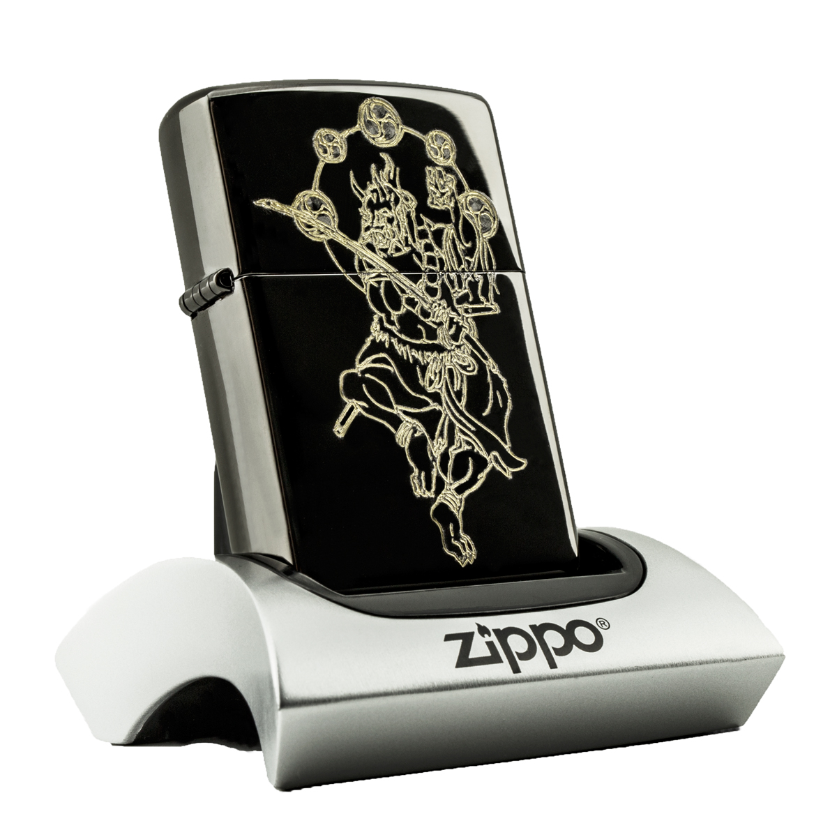 zippo-khac-loi-than