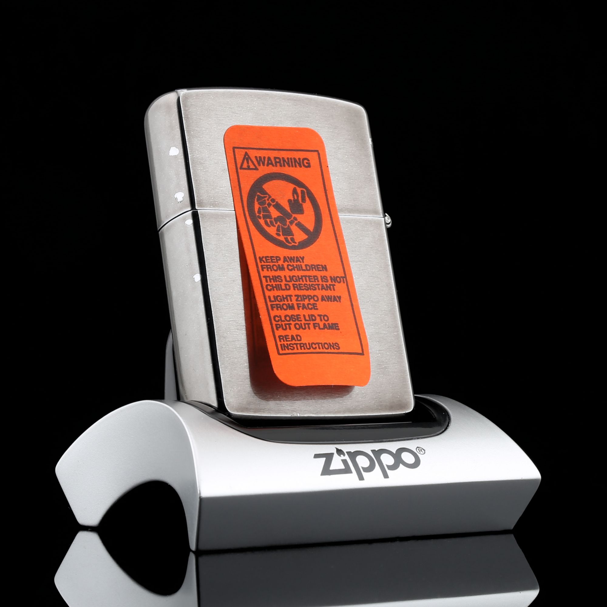 Zippo-co-la-ma-op-noi-emble-logo-Camel-VIII-1992-cua-hang-zippo-uy-tin-top-dau-sai-gon-go-vap