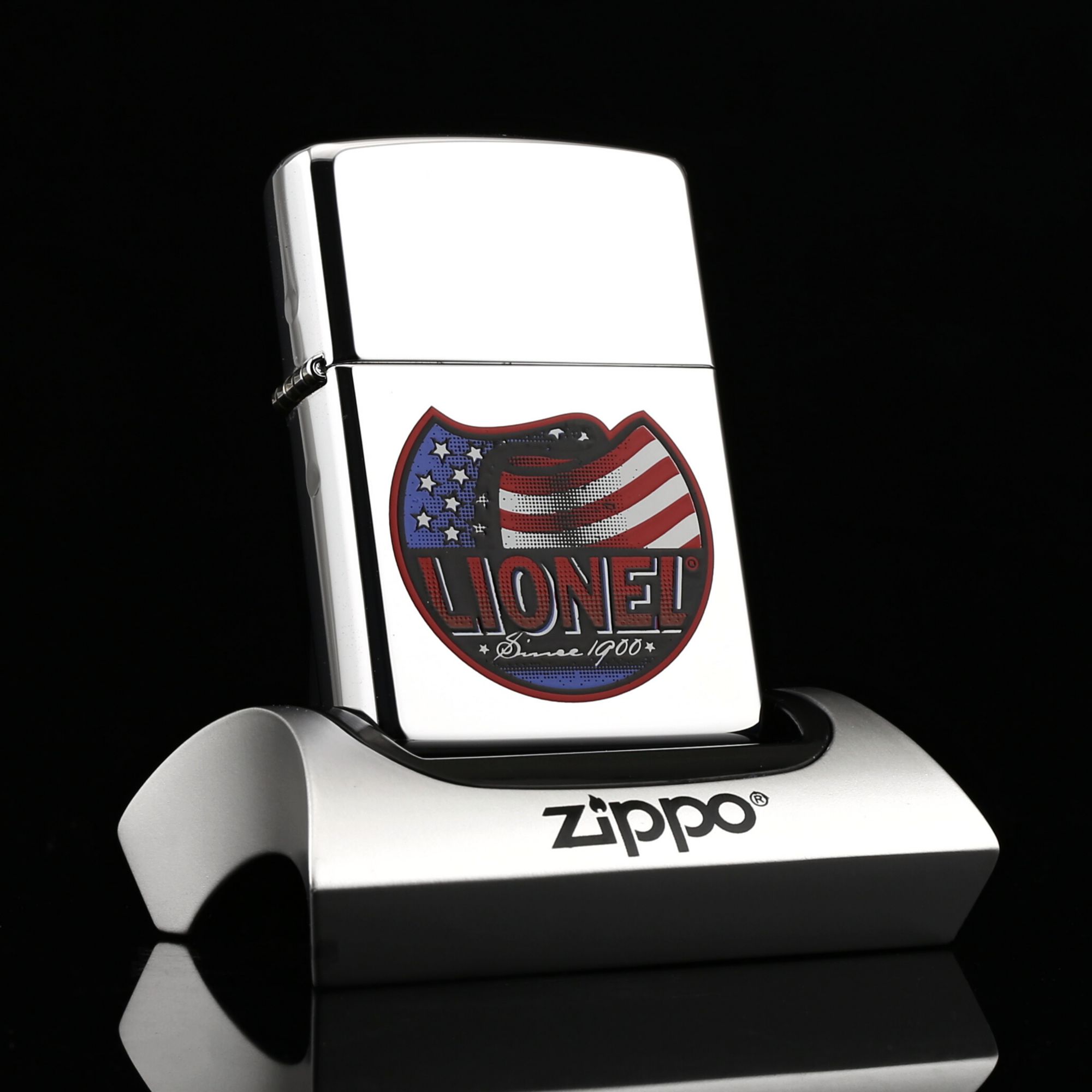 Zippo-LIONEL-Since-1900-XIII-la-co-nuoc-my-hoa-ky-tu-do-dan-toc-american