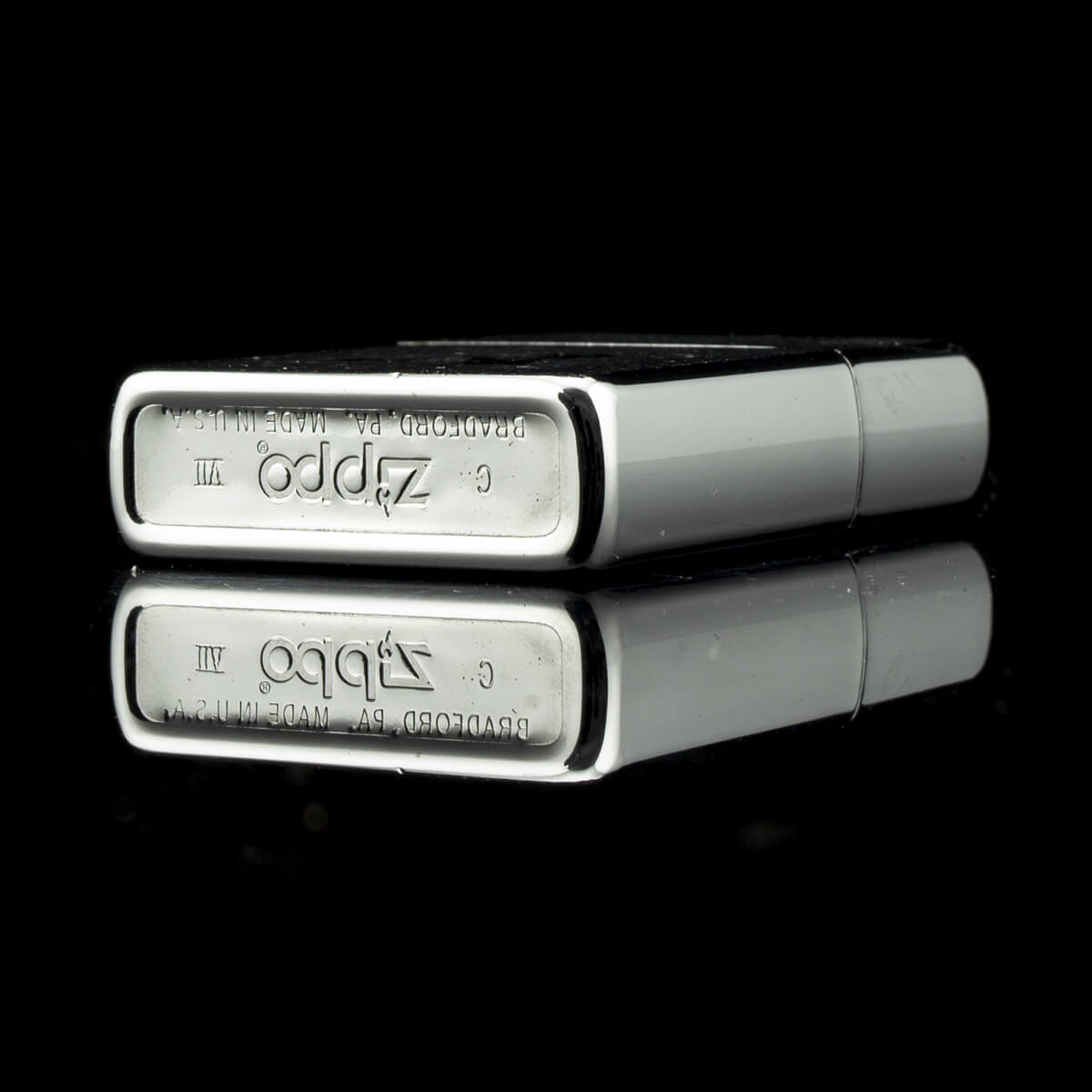 hot-quet-zippo-s-n-l-e-l-indomtable-vii-1991-tau-ngam-chien-dau-phap-hiem