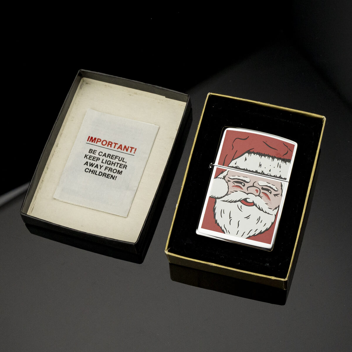 bat-lua-zippo-santa-claus-xi-1995-ong-gia-noel-hiem-qua-tang-noel