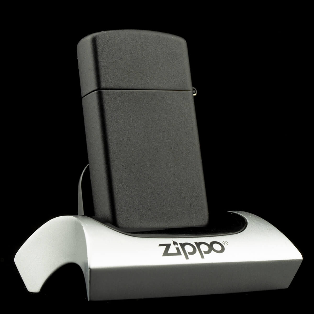 hop-quet-zippo-slim-us-army-emlem-black-matte-1932-1991-chu-nien-op-logo-quan-doi-my