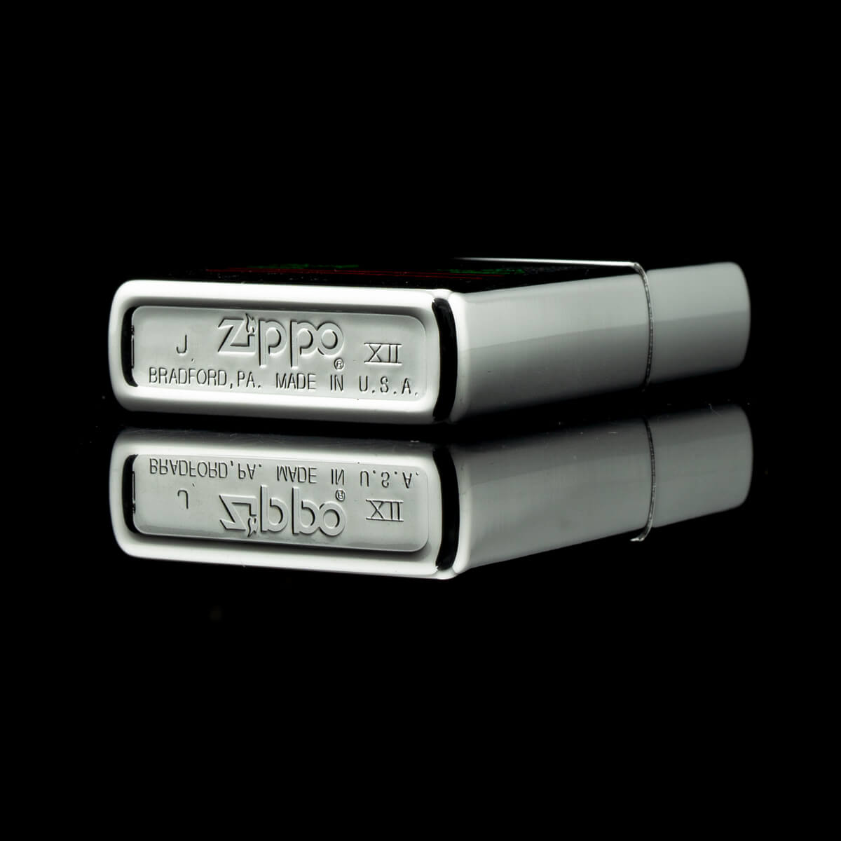 hot-quet-zippo-the-white-house-xii-1996-bieu-tuong-nha-trang-hiem