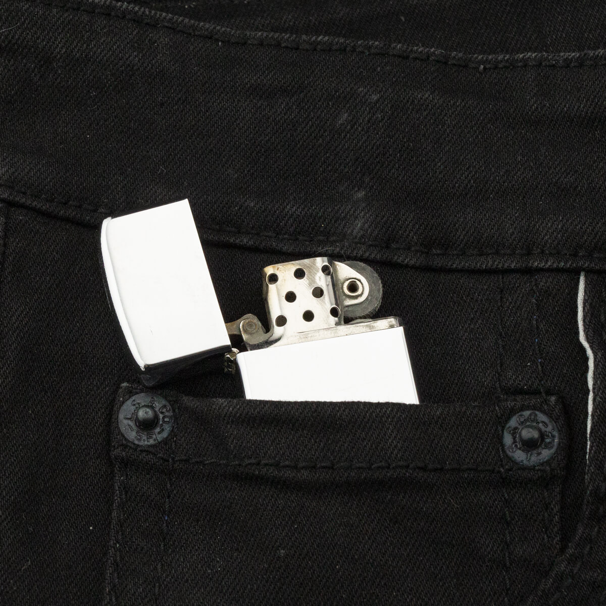 mua-zippo-used-slim-high-polished-chrome-vietnam-war-1960s-zippo-dam-da-qua-su-dung