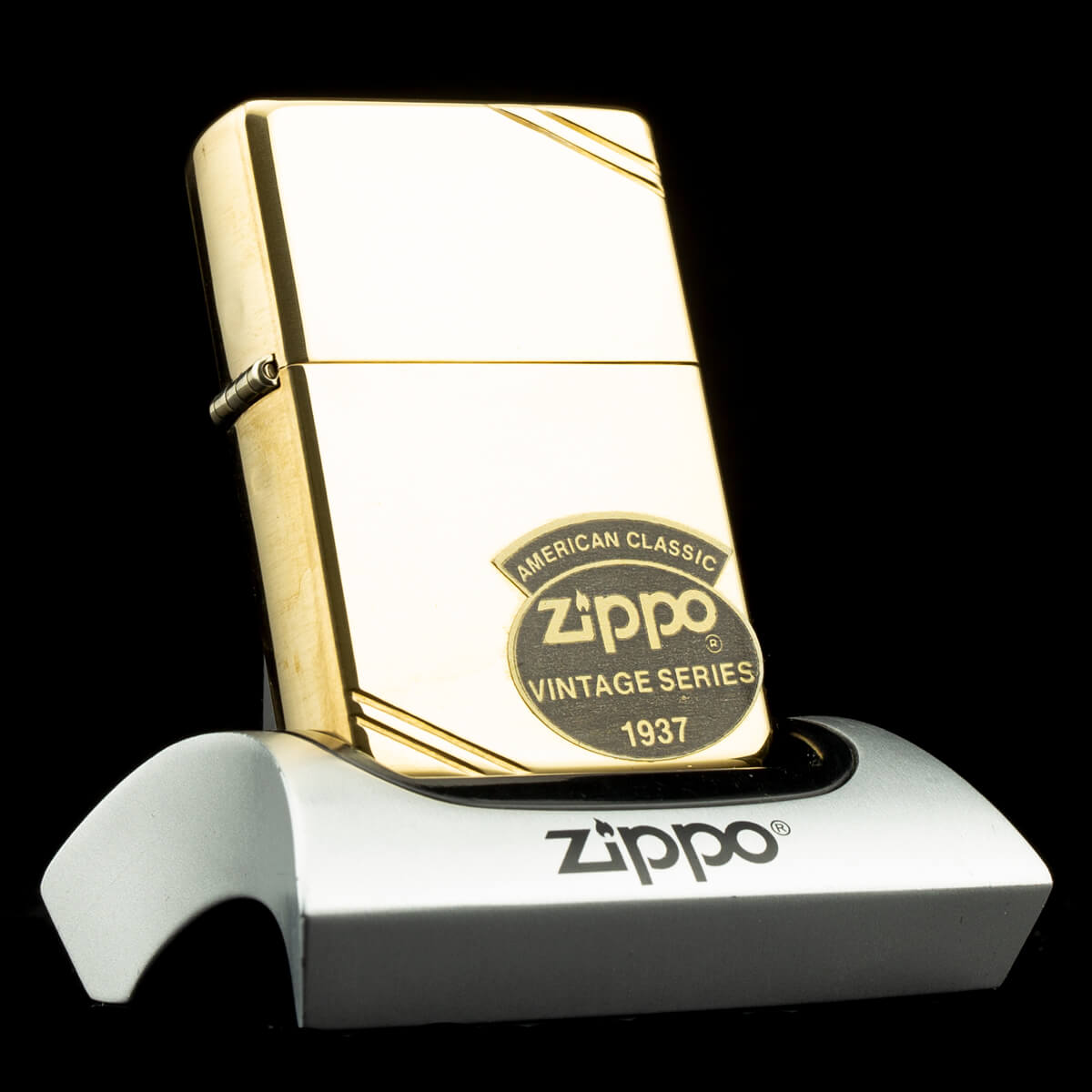 bat-lua-zippo-vintage-1937-high-polished-brass-1991-vii-chat-goc-bong-dong-khoi