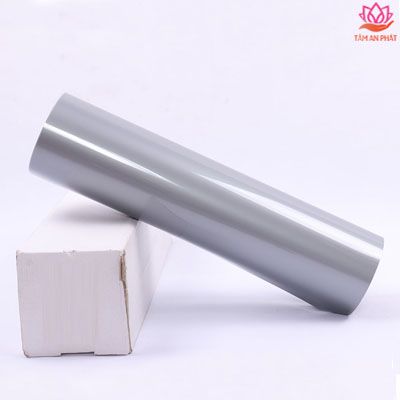 Decal chuyển nhiệt PVC Trung Quốc khổ 0,61x50m màu bạc silver