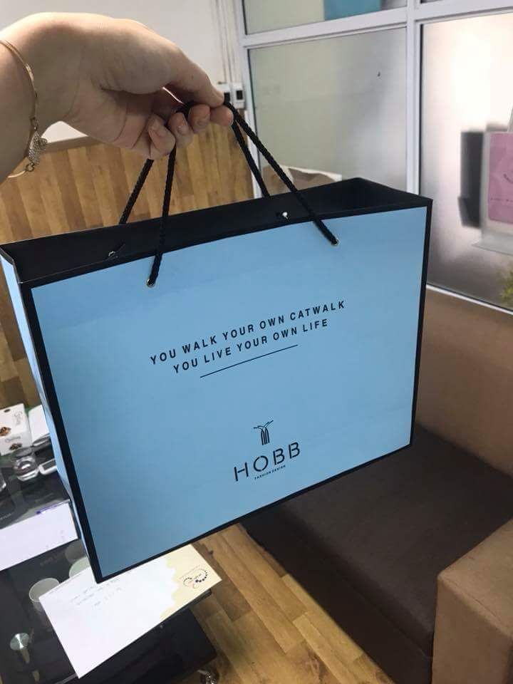 Túi giấy đựng giày đẹp