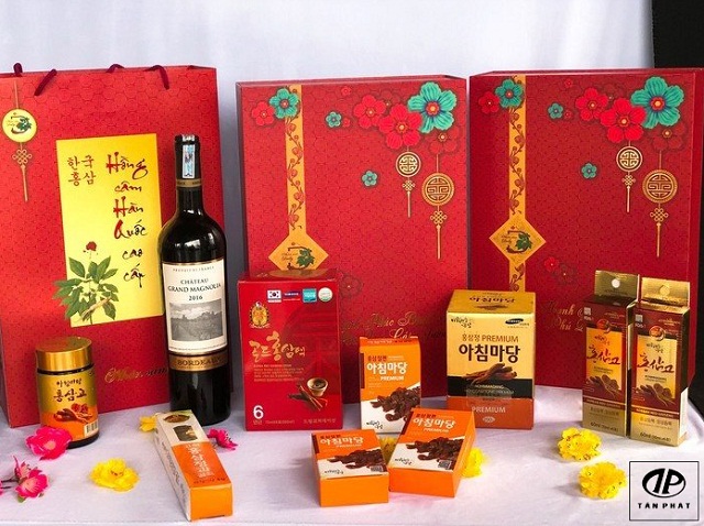 Hộp đựng quà tết ý nghĩa