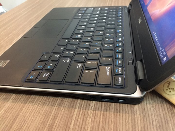 Bàn phím e7240