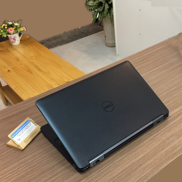 Thông số kỹ thuật Dell e5540