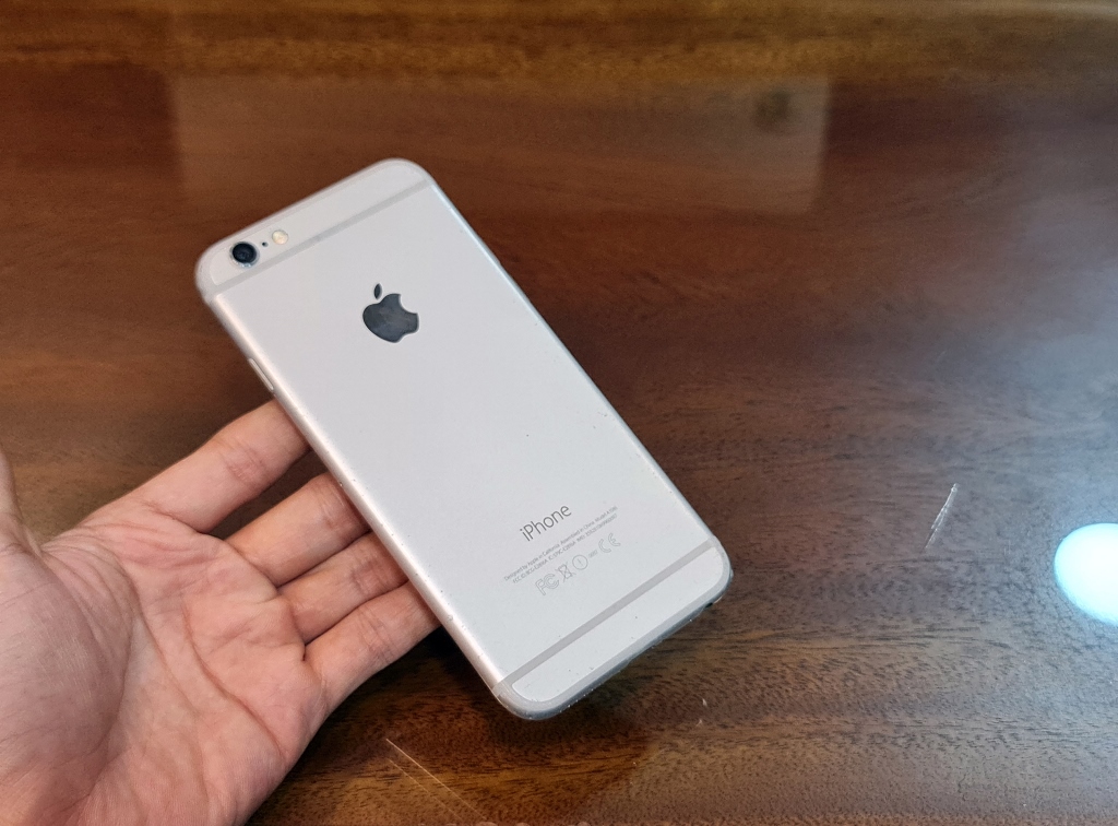 iphone 6 64gb zin cũ giá rẻ tại shop Nguyên Linh
